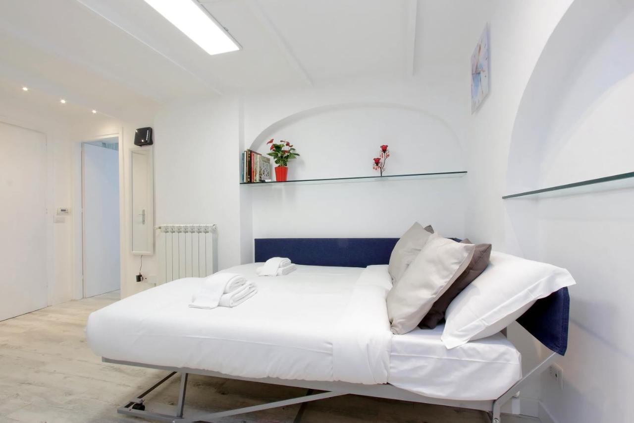 Ych-Confortevole Suite Al Colosseo Roma Exterior foto